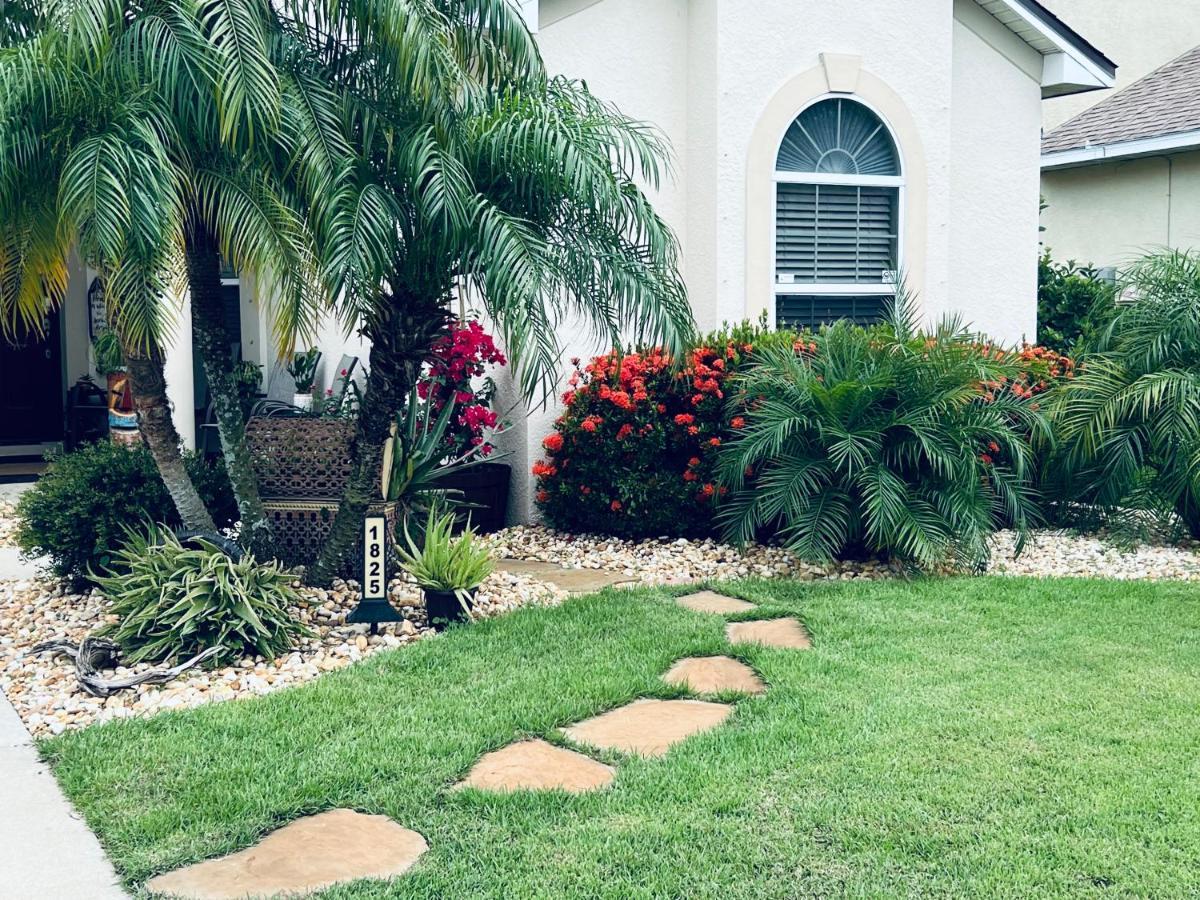 Ruskin Fl Private 2 Bdrm 1 Bath Suite Common Areas Shared With Host And Cat エクステリア 写真