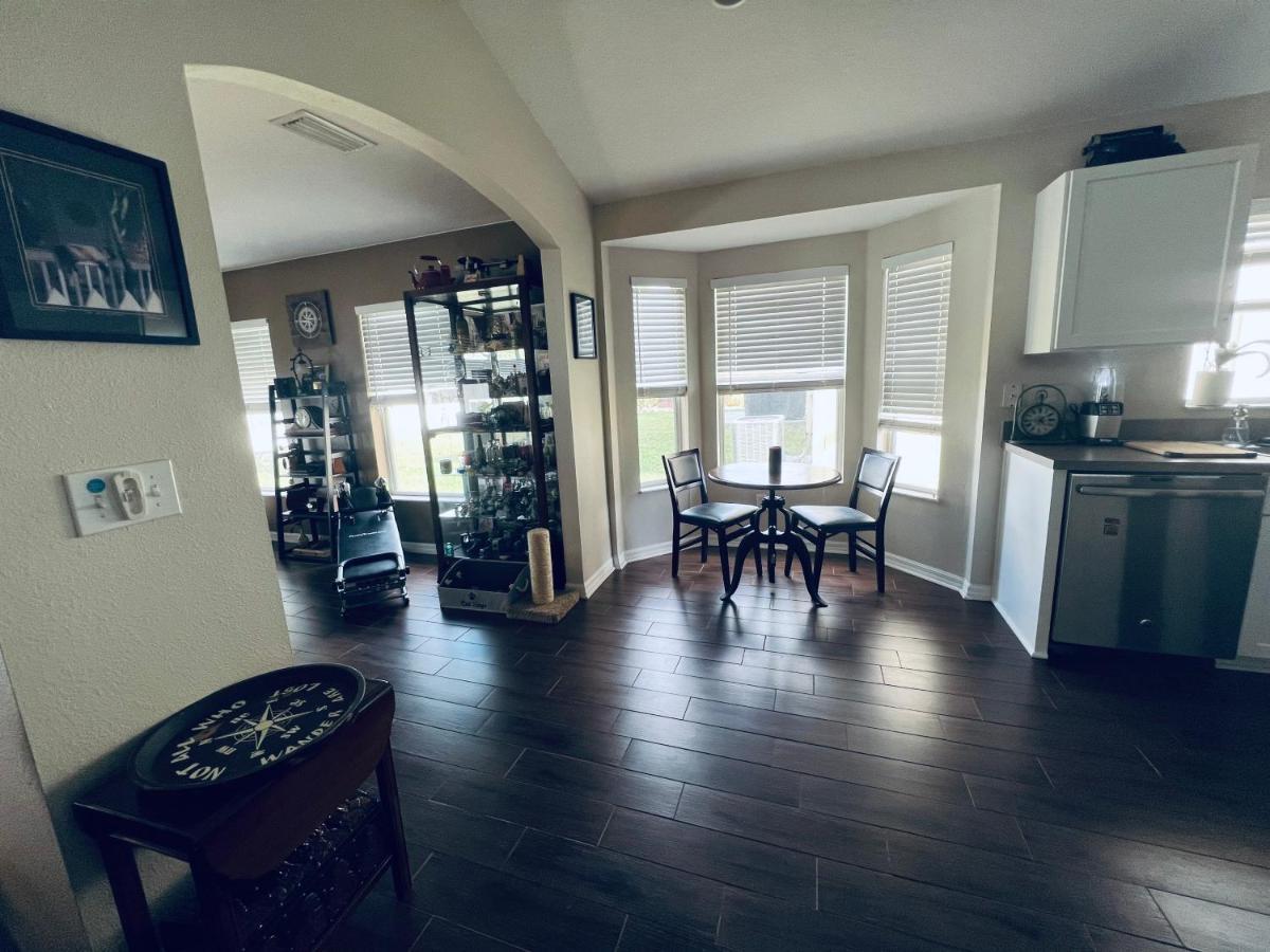 Ruskin Fl Private 2 Bdrm 1 Bath Suite Common Areas Shared With Host And Cat エクステリア 写真
