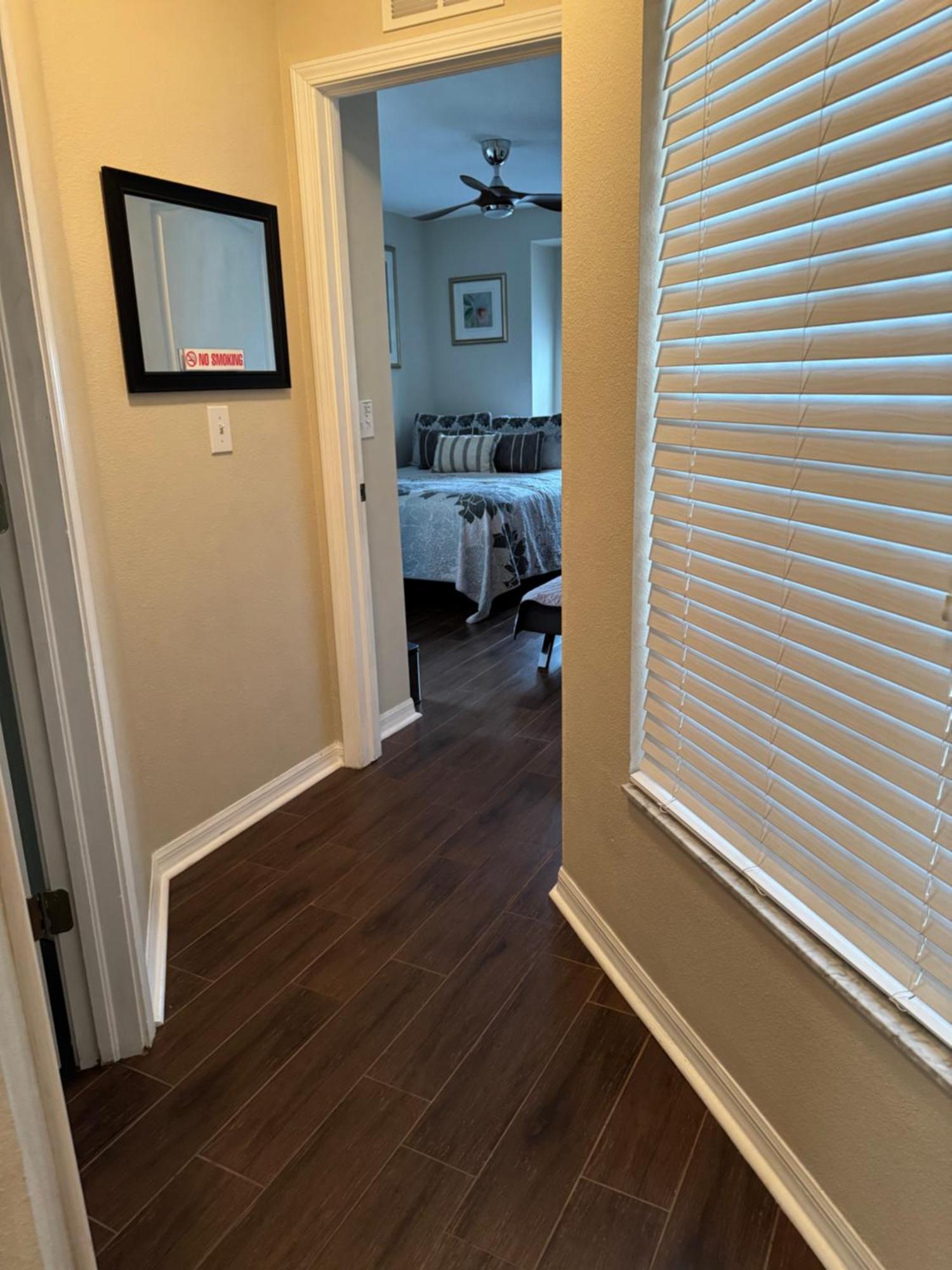 Ruskin Fl Private 2 Bdrm 1 Bath Suite Common Areas Shared With Host And Cat エクステリア 写真